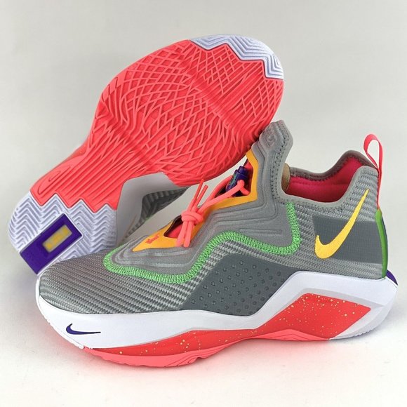 Nike LeBron James Soldier 14 Hare Gray Red Men's Basketball Shoes CK6024 001 - Picture 2 of 12